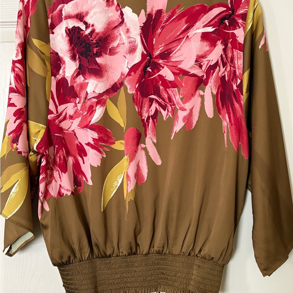 White House Black Market Pink Floral Blouse